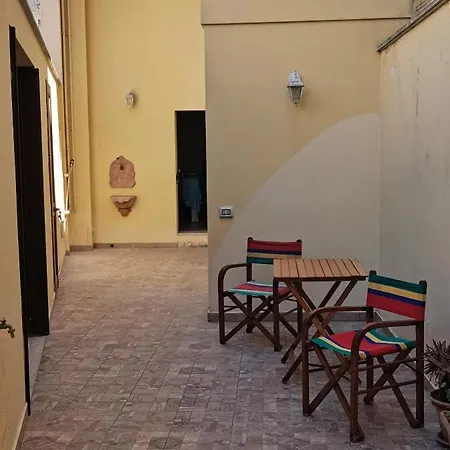 Palazzo Del Marchese * Nardò